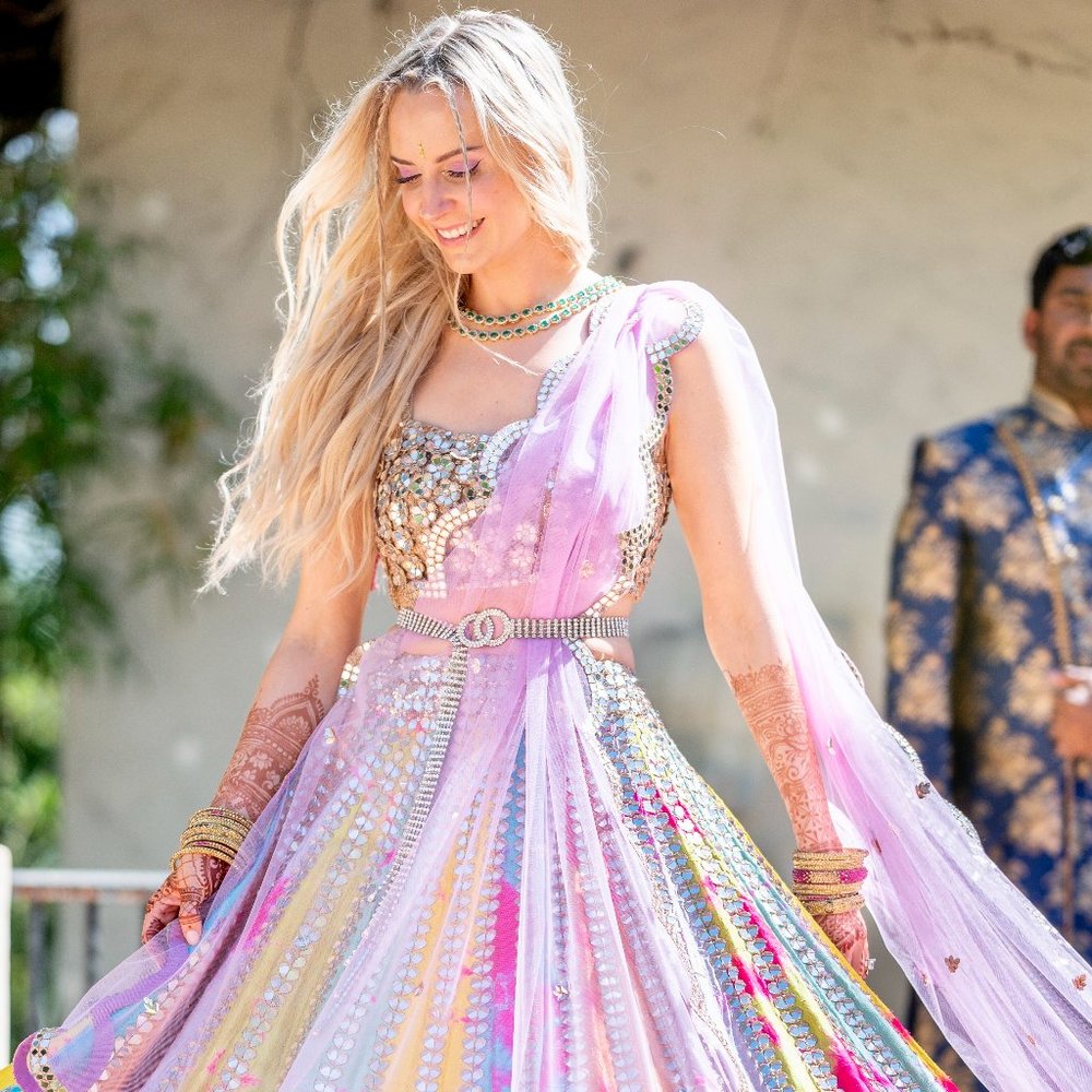 Meet your Posher, Ariel